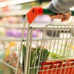 Supermarché : voici les économies que vous pouvez faire en achetant des produits 1er prix